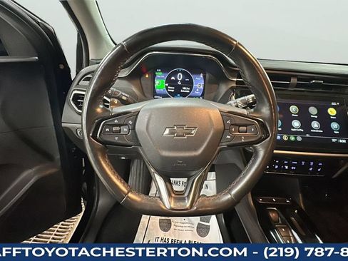 Used 2023 Chevrolet Bolt EUV LT w/ Comfort Package FWD image 22