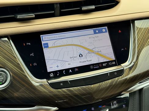 Used 2022 Cadillac XT6 Premium Luxury w/ Platinum Package AWD/4WD image 32