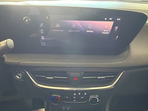 Used 2025 Buick Encore GX Preferred FWD image 41