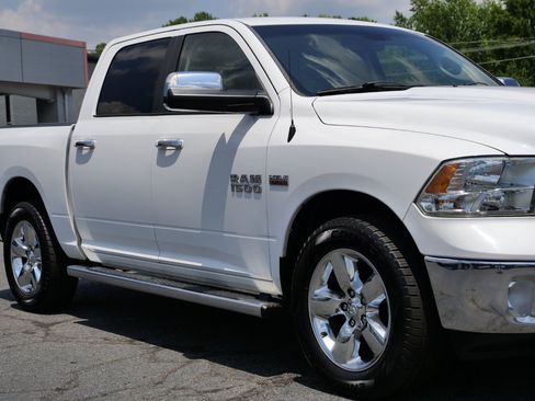Used 2015 RAM 1500 Big Horn AWD/4WD image 40
