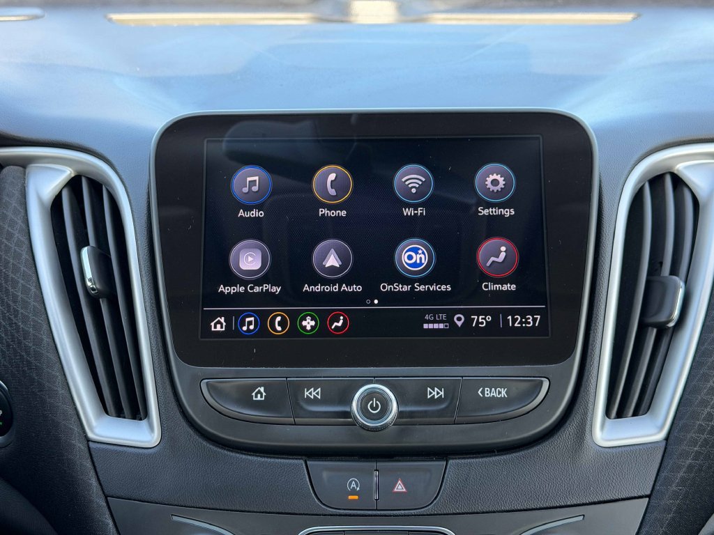 Used 2025 Chevrolet Malibu LT FWD image 31