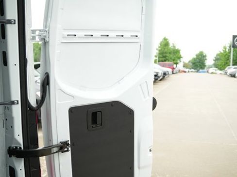 Used 2025 Mercedes-Benz Sprinter 2500 image 20