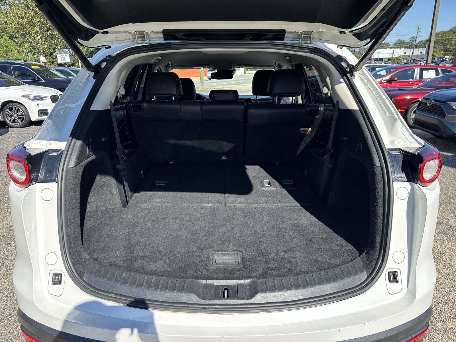 Used 2018 MAZDA CX-9 Touring FWD image 15