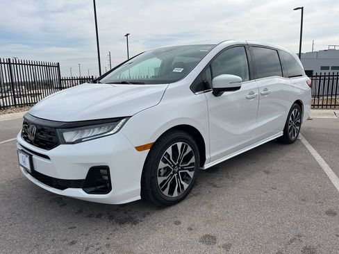 New 2026 Honda Odyssey Elite image 1