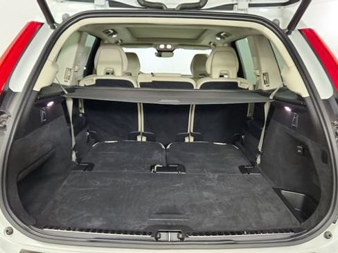 Certified 2023 Volvo XC90 B5 Plus w/ Protection Package Premier AWD/4WD image 43