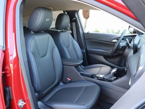 New 2026 Buick Encore GX Sport Touring w/ Comfort Package FWD image 18