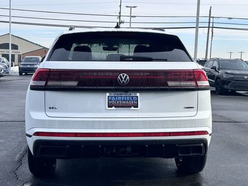New 2026 Volkswagen Atlas Cross Sport SEL R-Line AWD/4WD image 6