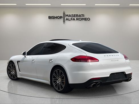 Used 2016 Porsche Panamera 4S AWD/4WD image 3