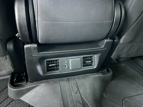 Used 2024 Chevrolet Silverado 1500 RST image 34