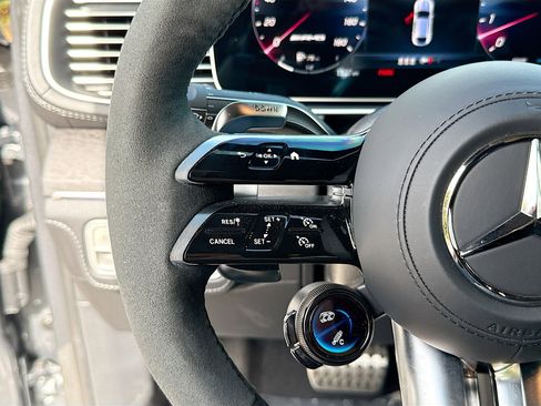 Used 2025 Mercedes-Benz GLE 53 AMG 4MATIC Coupe image 38