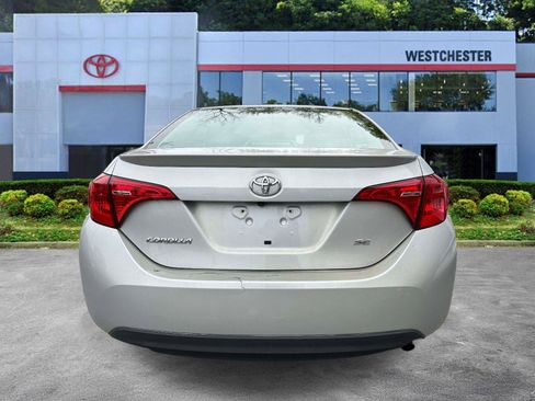 Used 2017 Toyota Corolla SE w/ Carpet Mat Package (TMS) FWD image 5