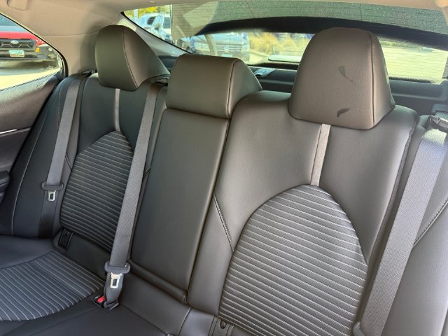 Used 2023 Toyota Camry SE w/ Convenience Package FWD image 30