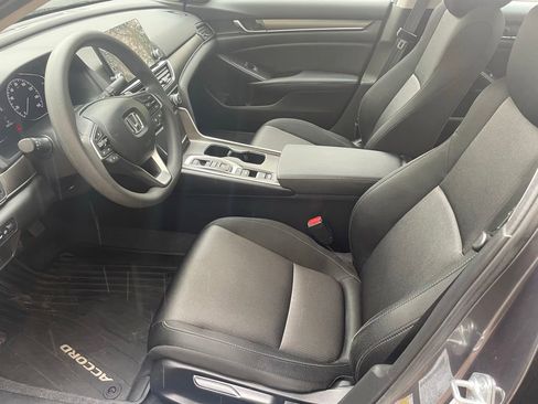 Certified 2022 Honda Accord Hybrid image 12