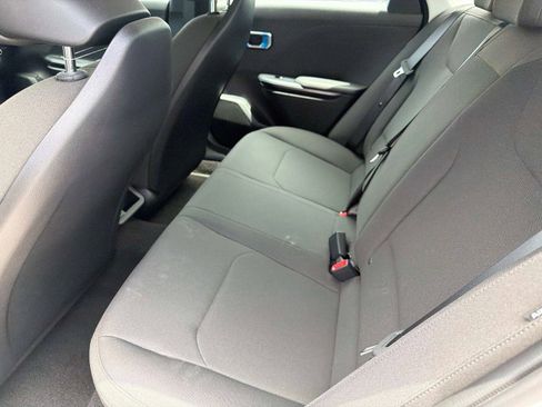 New 2026 Kia K4 FWD image 11