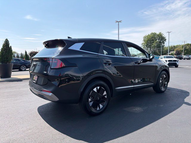 Used 2026 Kia Sportage LX FWD image 7