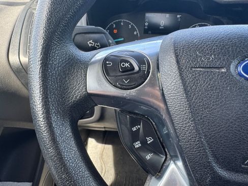 Used 2022 Ford Transit Connect XL FWD image 14