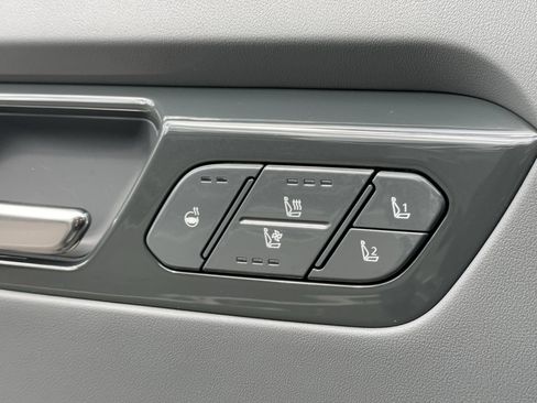 New 2026 Kia EV9 Land w/ Nightfall Edition Package image 25