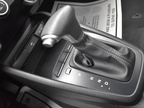 Used 2023 Kia Rio LX image 30