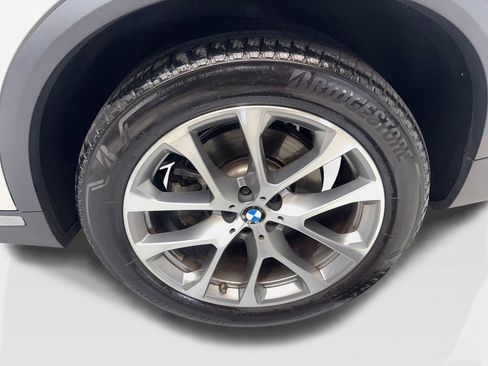 Used 2024 BMW X5 xDrive40i w/ Parking Assistance Package AWD/4WD image 89