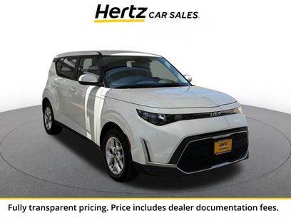 Used 2025 Kia Soul LX w/ LX Technology Package
