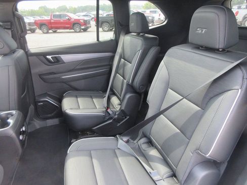 New 2026 Buick Enclave Sport Touring w/ Power Package image 15