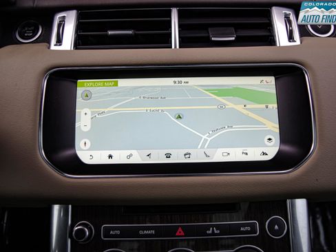 Used 2017 Land Rover Range Rover Sport HSE image 21