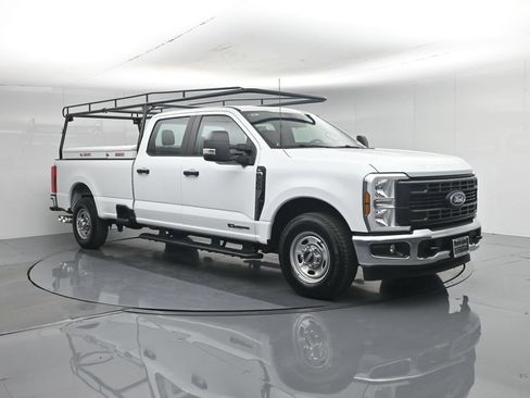 New 2026 Ford F350 XL w/ XL Chrome Package RWD image 59