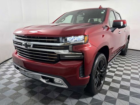 Used 2021 Chevrolet Silverado 1500 High Country w/ LPO, Dark Essentials Package image 3