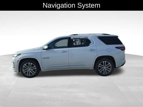 Used 2022 Chevrolet Traverse High Country w/ LPO, Floor Liner Package image 4