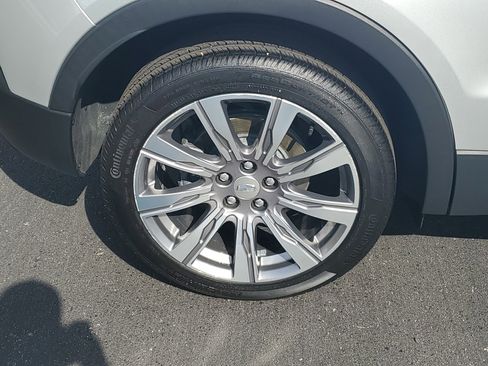 Used 2019 Cadillac XT4 Premium Luxury w/ Driver Awareness Package image 7