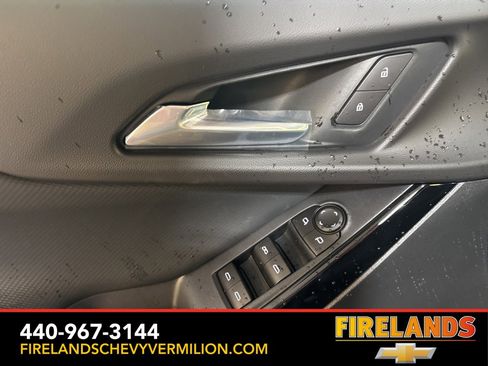 New 2026 Chevrolet Equinox LT w/ Convenience Package II image 10