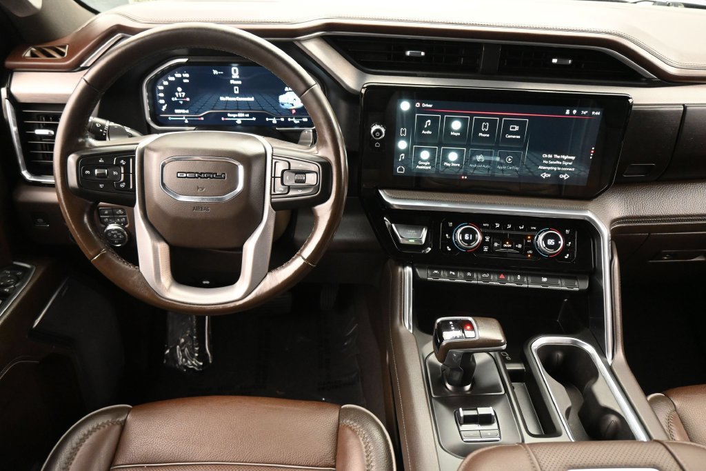 Used 2022 GMC Sierra 1500 Denali RWD image 7