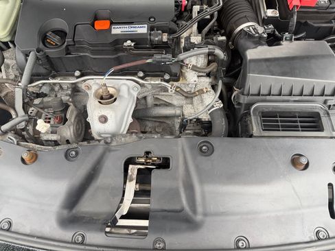 Used 2019 Honda Civic Sport image 8