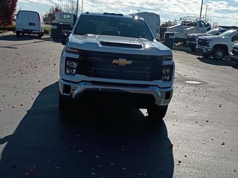 New 2026 Chevrolet Silverado 3500 W/T image 6