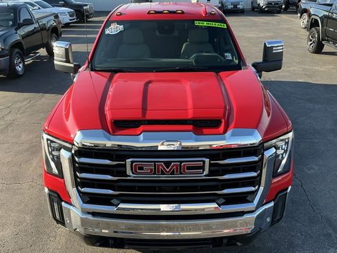 Used 2024 GMC Sierra 3500 SLT w/ SLT Convenience Package image 11