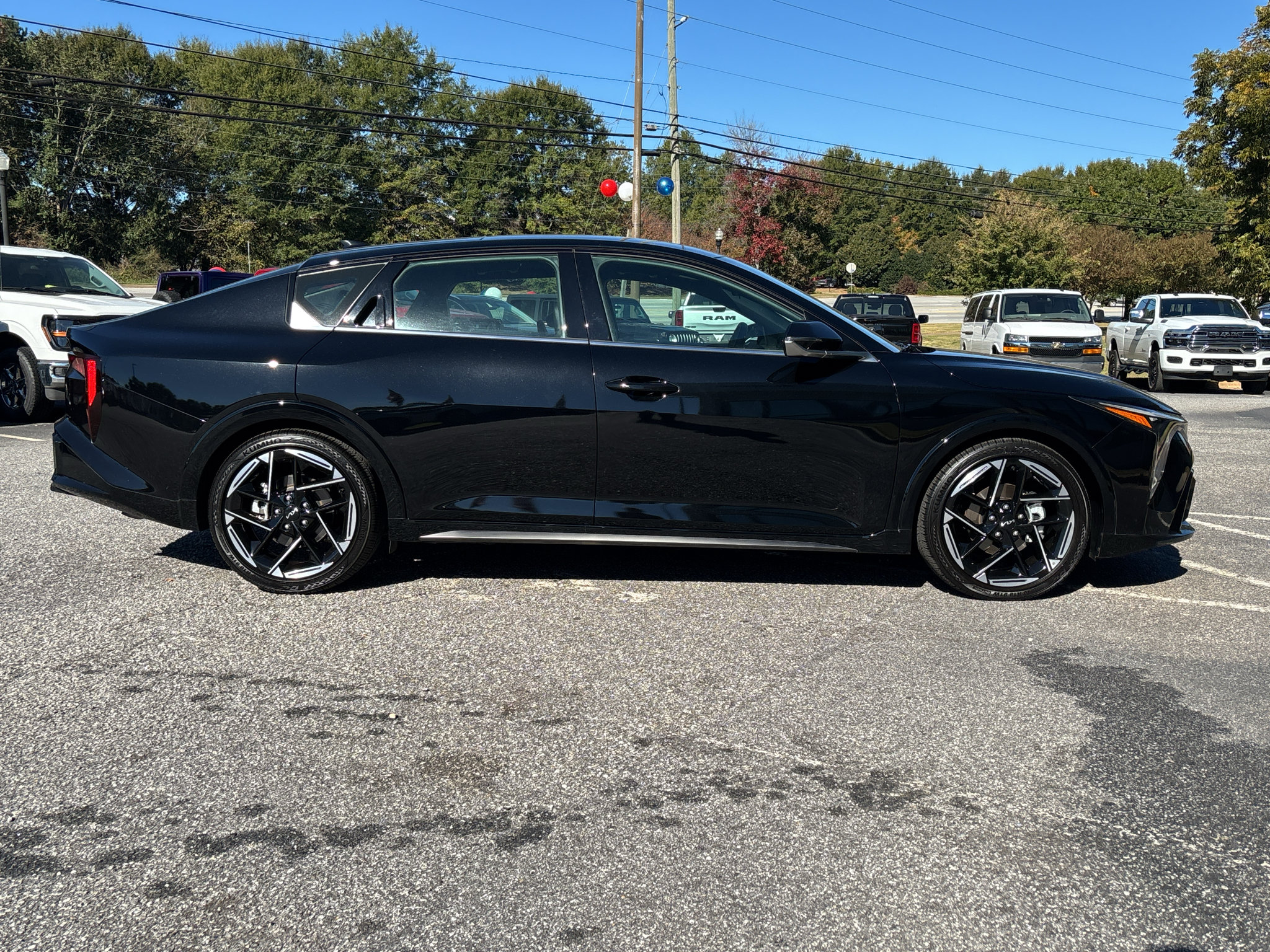 Used 2025 Kia K4 GT-Line w/ GT-Line Sunroof Package FWD image 4
