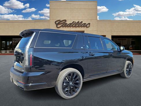 New 2026 Cadillac Escalade ESV Platinum Sport w/ LPO, ONYX Package image 3