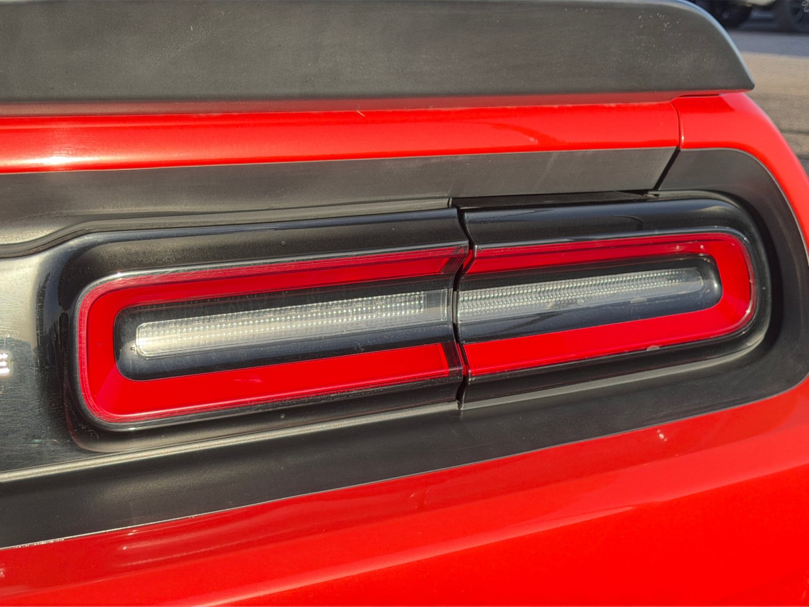 Used 2016 Dodge Challenger SXT w/ Blacktop Package RWD image 31