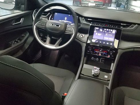Used 2024 Jeep Grand Cherokee L Laredo w/ Luxury Tech Group I AWD/4WD image 13