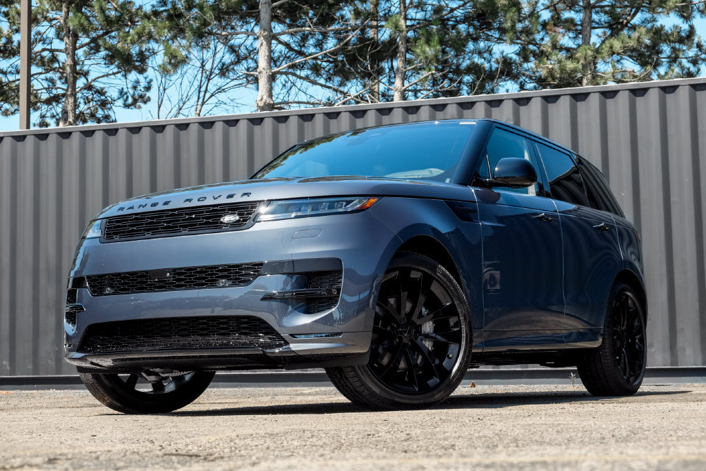New 2026 Land Rover Range Rover Sport Dynamic SE AWD/4WD image 1