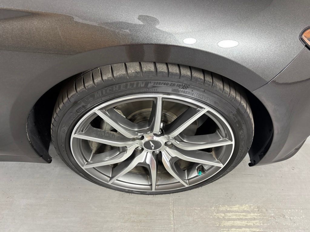 Used 2023 Genesis G70 2.0T RWD image 11