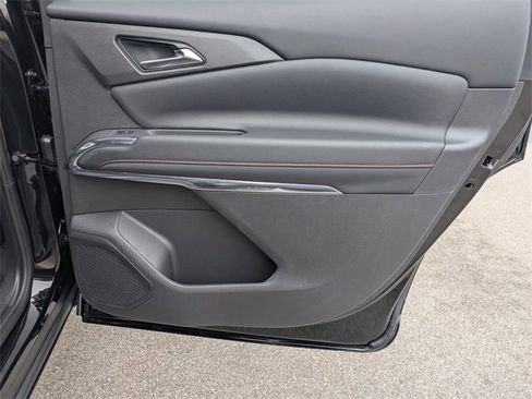 New 2026 Chevrolet Traverse Z71 image 31