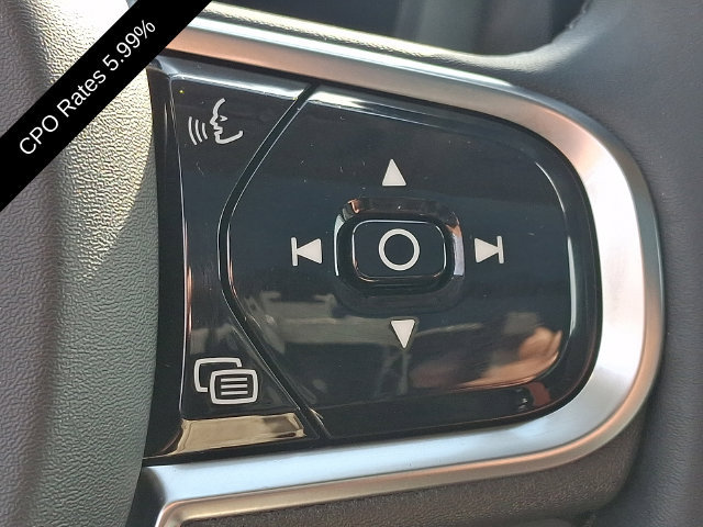 Certified 2024 Volvo XC60 B5 Plus w/ Protection Package Premier AWD/4WD image 27