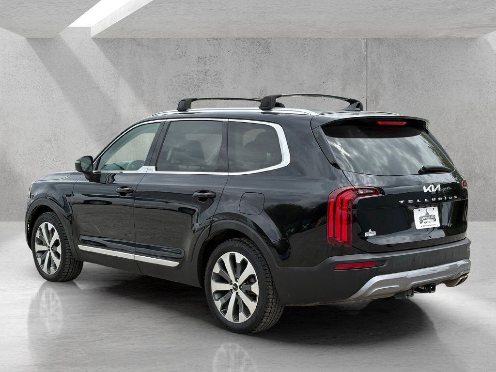 Used 2022 Kia Telluride EX w/ EX Premium Package FWD image 7