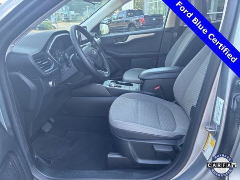 Certified 2022 Ford Escape SE w/ Cold Weather Package image 9