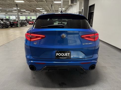 Used 2021 Alfa Romeo Stelvio Ti Sport image 5