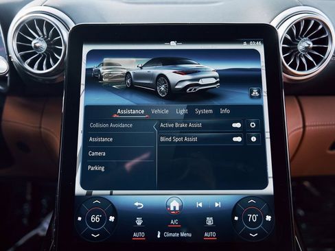 Used 2024 Mercedes-Benz SL 55 AMG 4MATIC image 50