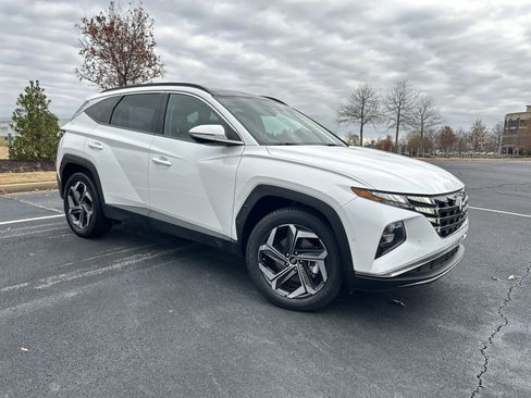 Used 2022 Hyundai Tucson Limited image 2