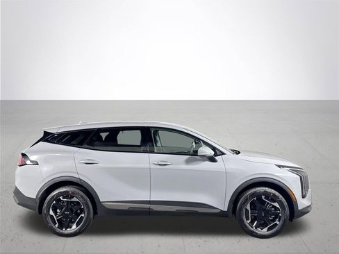 New 2026 Kia Sportage S image 5
