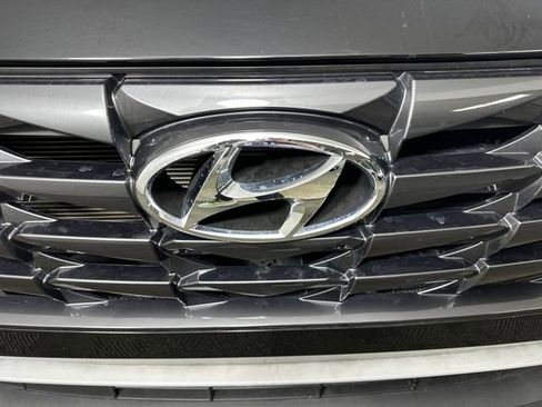 Used 2022 Hyundai Tucson Blue image 9